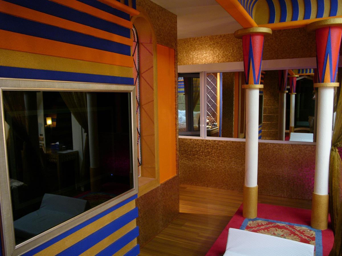 Sexy City Motel Tainan Zewnętrze zdjęcie