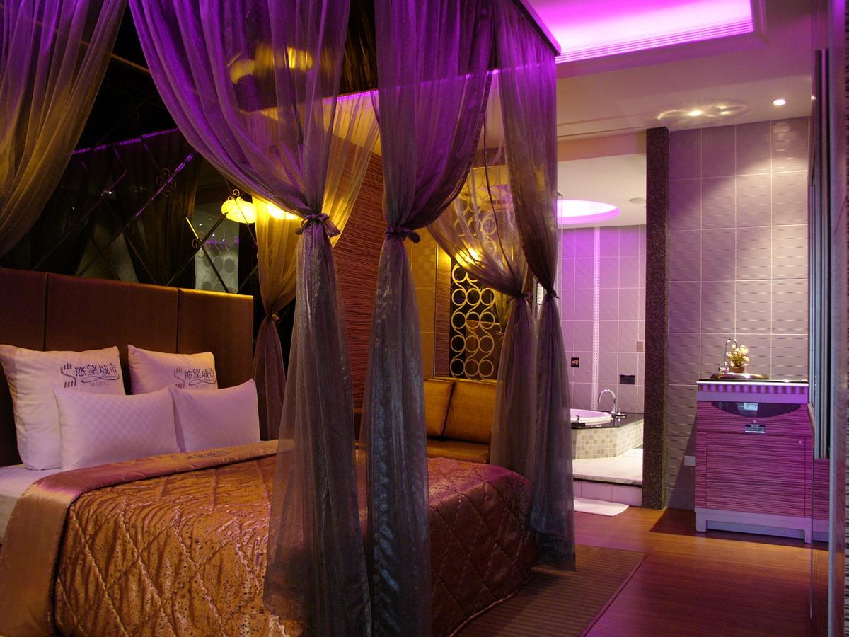 Sexy City Motel Tainan Zewnętrze zdjęcie